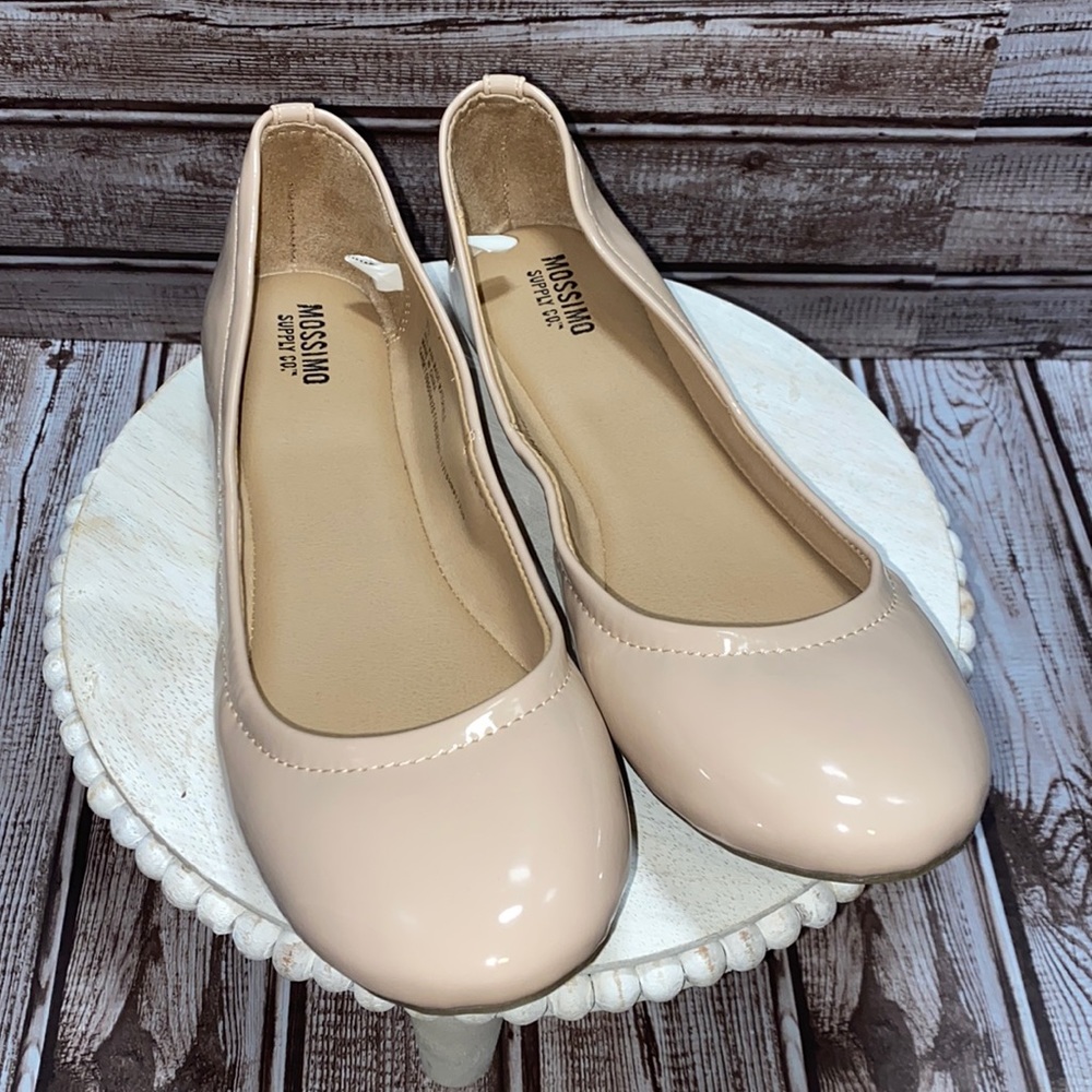 Dress shoes